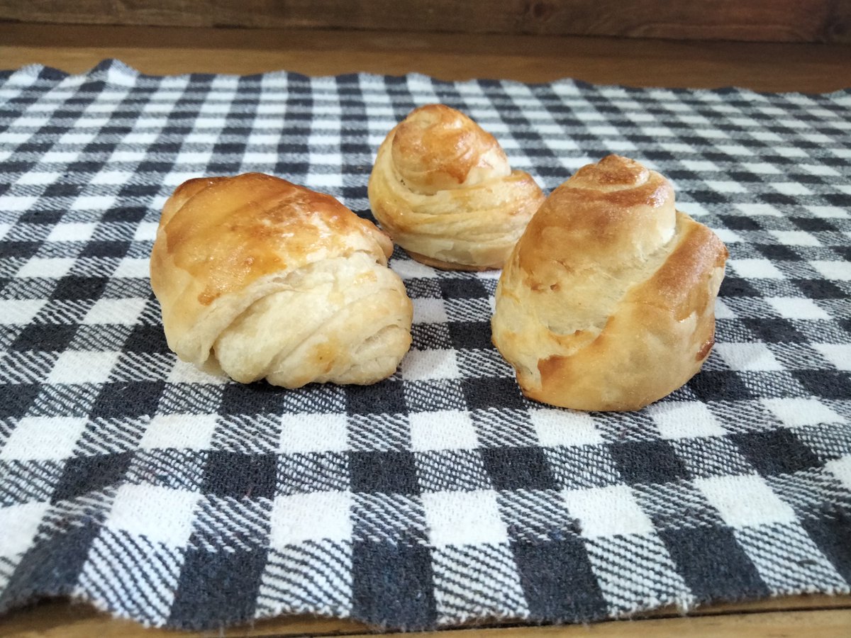 oki_miu's tweet photo. Oki creaciones.
Oki realidad.🙏
#OkiMiu😘
#OkiCroissant😋
#OkiMiuDeliciosos😋😘
#Croissant 
#CroissantDeliciosos https://t.co/24tO4bBqJz