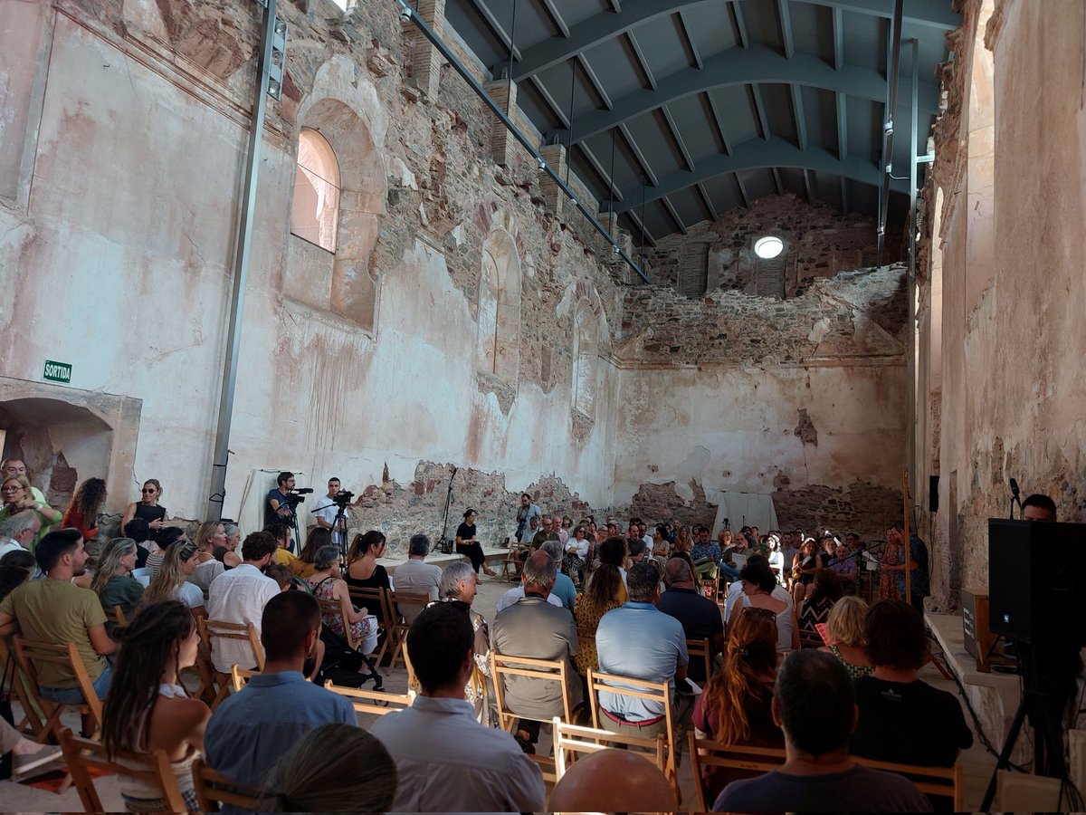vinassos's tweet photo. Arrenca el @festival_terrer 2022 amb una proposta magistral de @Marcvilajuana #cartoixaescaladei @doqpriorat @domontsant @DOP_Siurana #deviteca @Dipta_cat #culturaivi @priorat https://t.co/8GRfS37qlT