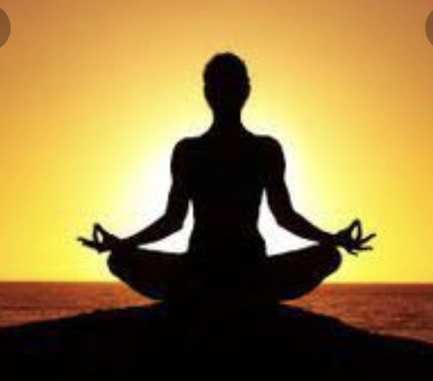 Si logras una respiración a menos de 9/minuto, tu vida se podría prolongar a más de 90 años. Simplemente tienes que llevar tu sistema una quietud profunda. Reprograma tu vida.