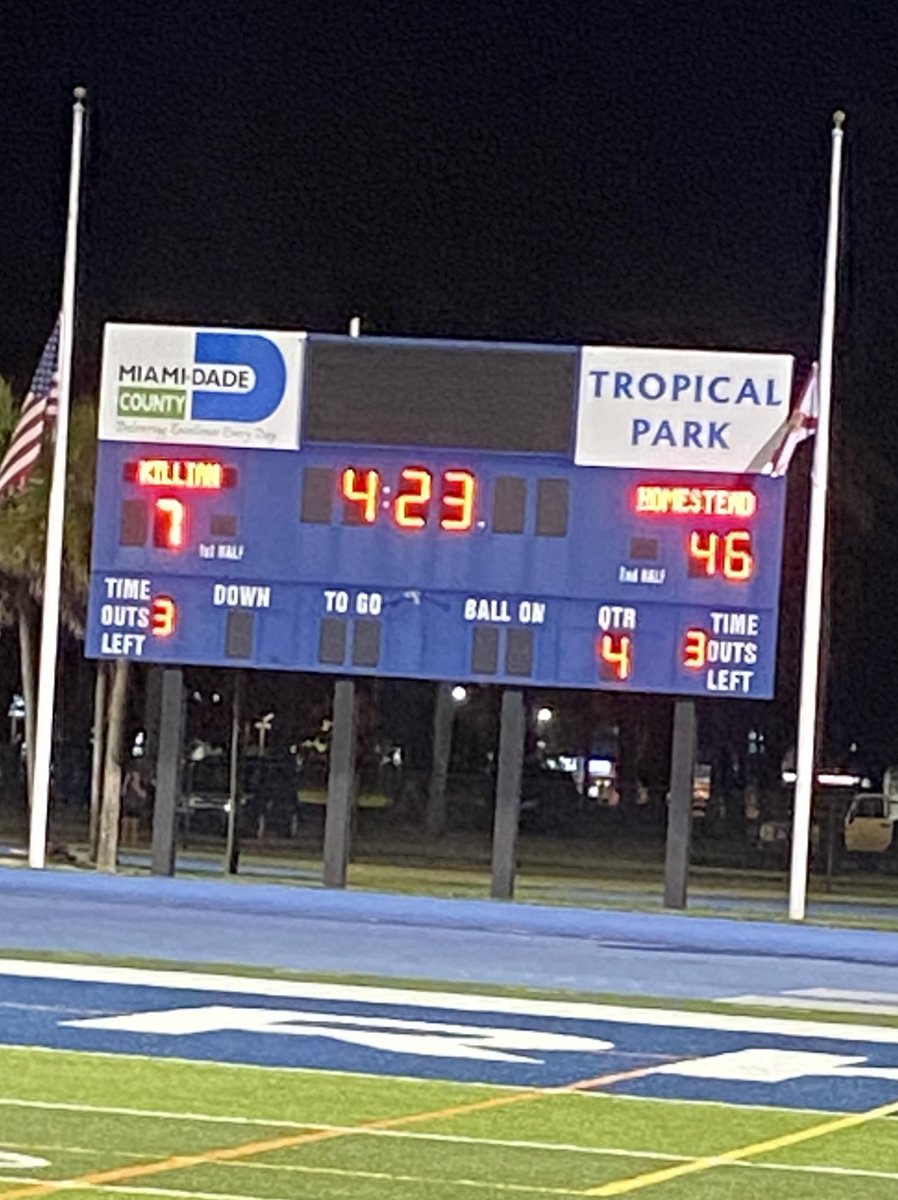 HomesteadSHS's tweet photo. Congratulations to the Bronco Football Team for a solid victory against the Killian Cougars on Friday Night. The Broncos start the season 1-0 and look to take on the Palmetto Panthers, Thursday night at Tropical Park. @MDCPSSouth @FHSAA https://t.co/P6WlU0PvMu