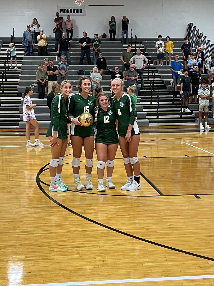 MonroviaVball's tweet photo. Congrats Madi McCubbins on her 1,000 digs accomplished during the Webo game! 🏐 https://t.co/wKDDxE0la0