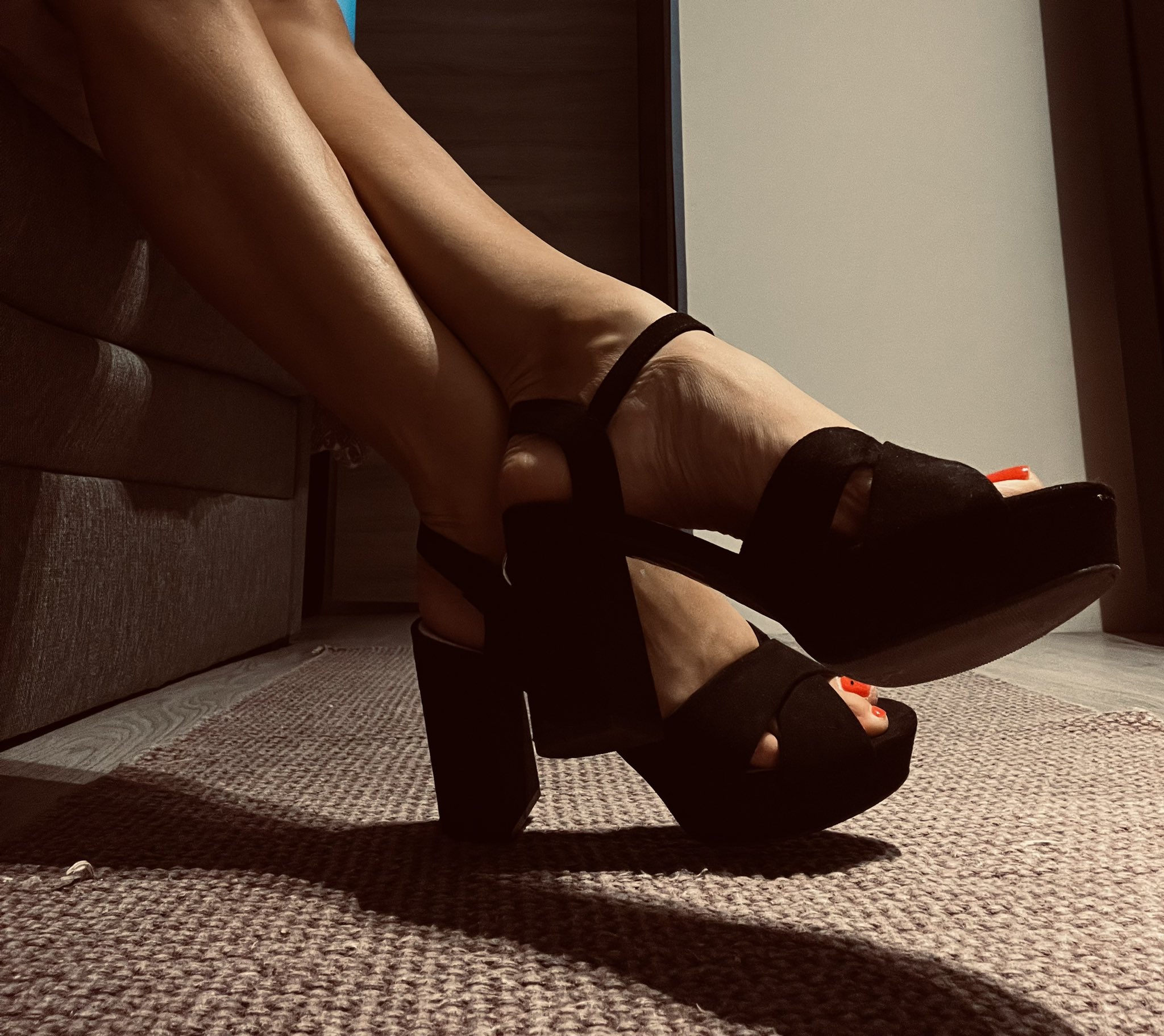 Beauty Feet And Charm (beautyfeetandch) / Twitter