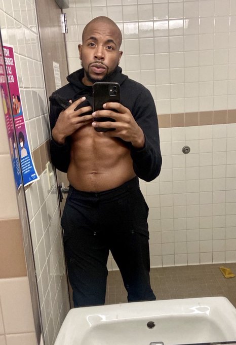 Watch AW🧱's leaked NSFW photo on TwXstars