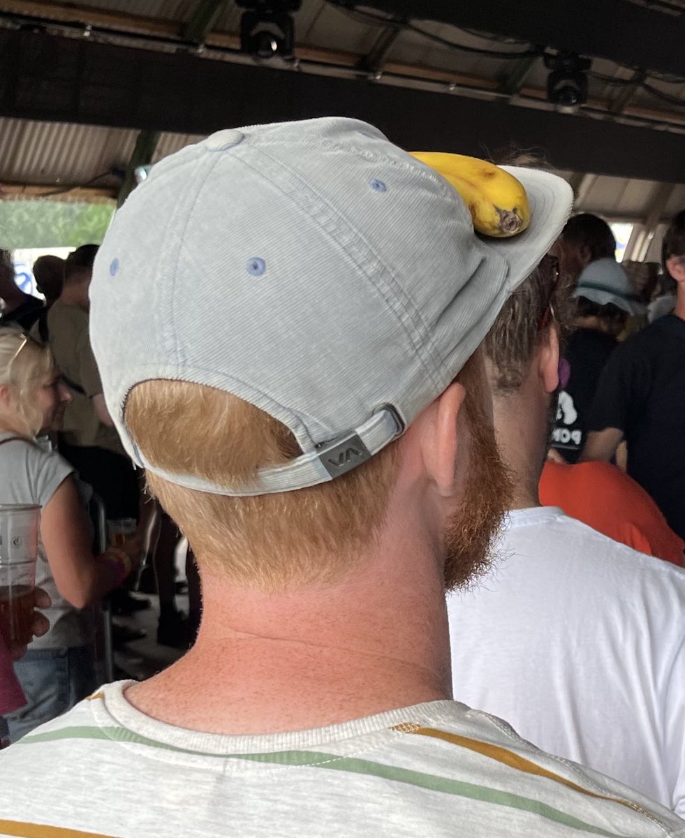 StPauldj's tweet image. Praktisch #ll22