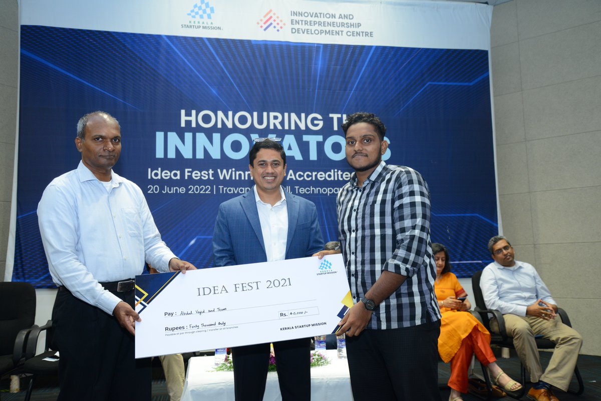 I'm delighted to announce that I won the innovation grant of Rs 2 lakh in the Idea fest 2021 conducted by 
@startup_mission
 
I received first tranche Rs 40,000/- in the event held on the 20th of June this year.
#startup #ideagrant2021 #keralastartupmission #aspiringentrepreneur