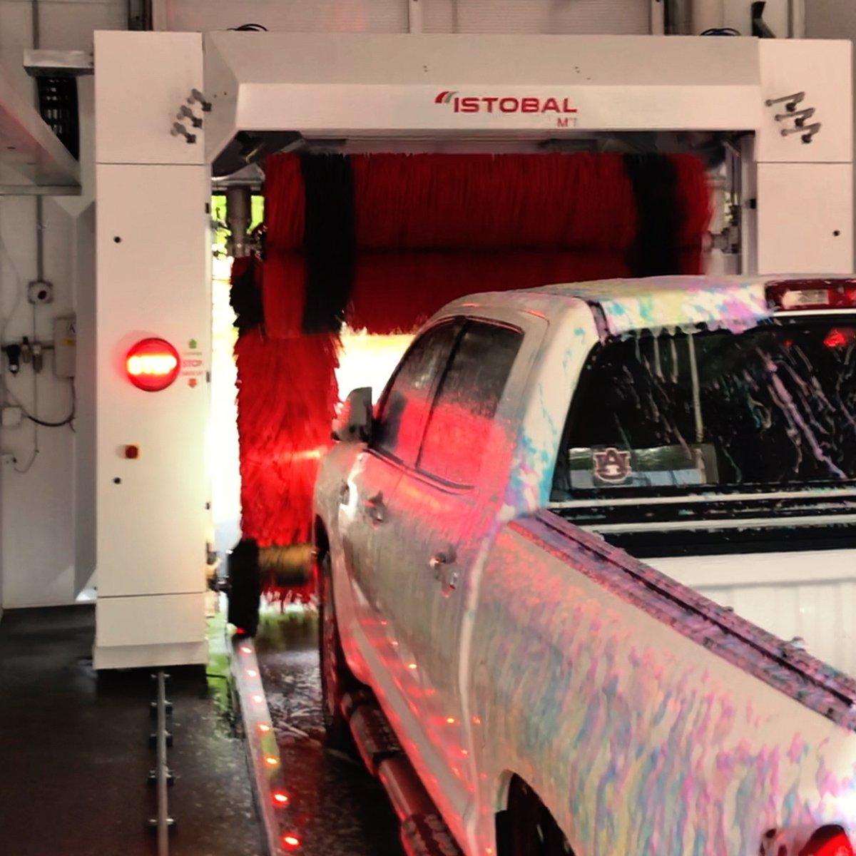 warriorwash1's tweet photo. Don’t risk getting wet while you wear your Sunday best!

https://t.co/Q9dWjwBA3t 

#CarWash #CarWashing #CleanCar #WiseVA https://t.co/jLPsWwm56N
