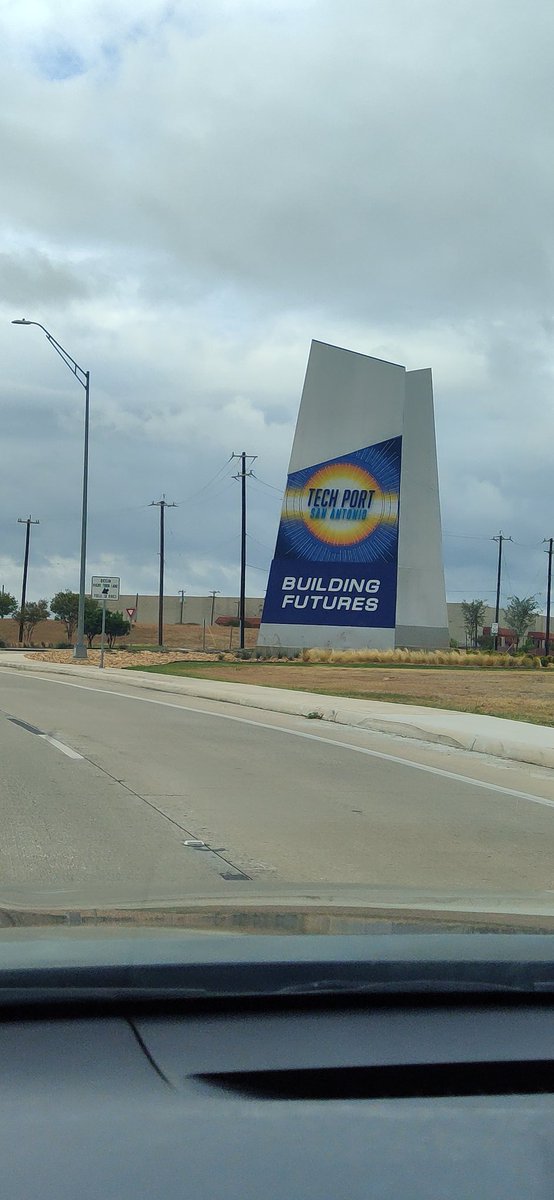 i_Teach_Pi's tweet image. Back at it for Day 2 of Texas Mentor Workshop at @TechPortCenter in San Antonio.
@PihSrobotics @FIRSTinTexas
#neverstoplearning #morethanrobots #BacktoSchool2022
#clearthelist
amazon.com/hz/wishlist/ls…