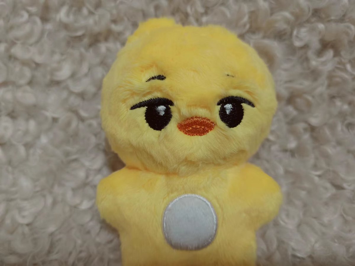 🐥 여러분 드디어 뿅캉이 샘플이 도착했습니다!

너모 귀여워용...😭
혹시라도 수정 의견 있으시다면 DM 혹은 푸슝으로 의견 남겨주세요!
별다른 의견이 없으실경우 바로 생산들어갈 예정입니다😊

수정 의견은 내일(8/21)  까지 받겠습니다!

#WEi #위아이 #석화 #강석화 #ソクファ #KANGSEOKHWA