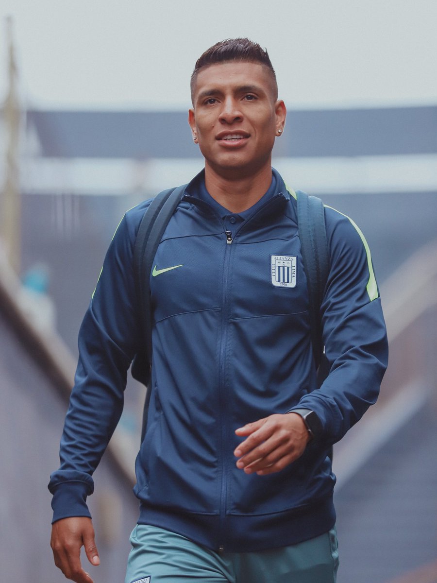 ClubALoficial's tweet photo. ¡𝗦𝗔𝗟𝗜𝗢́ 𝗟𝗔 𝗠𝗘𝗝𝗢𝗥 𝗕𝗔𝗡𝗗𝗔!💙

#ContigoSiempreBlanquiazul https://t.co/6GeMwaBZge