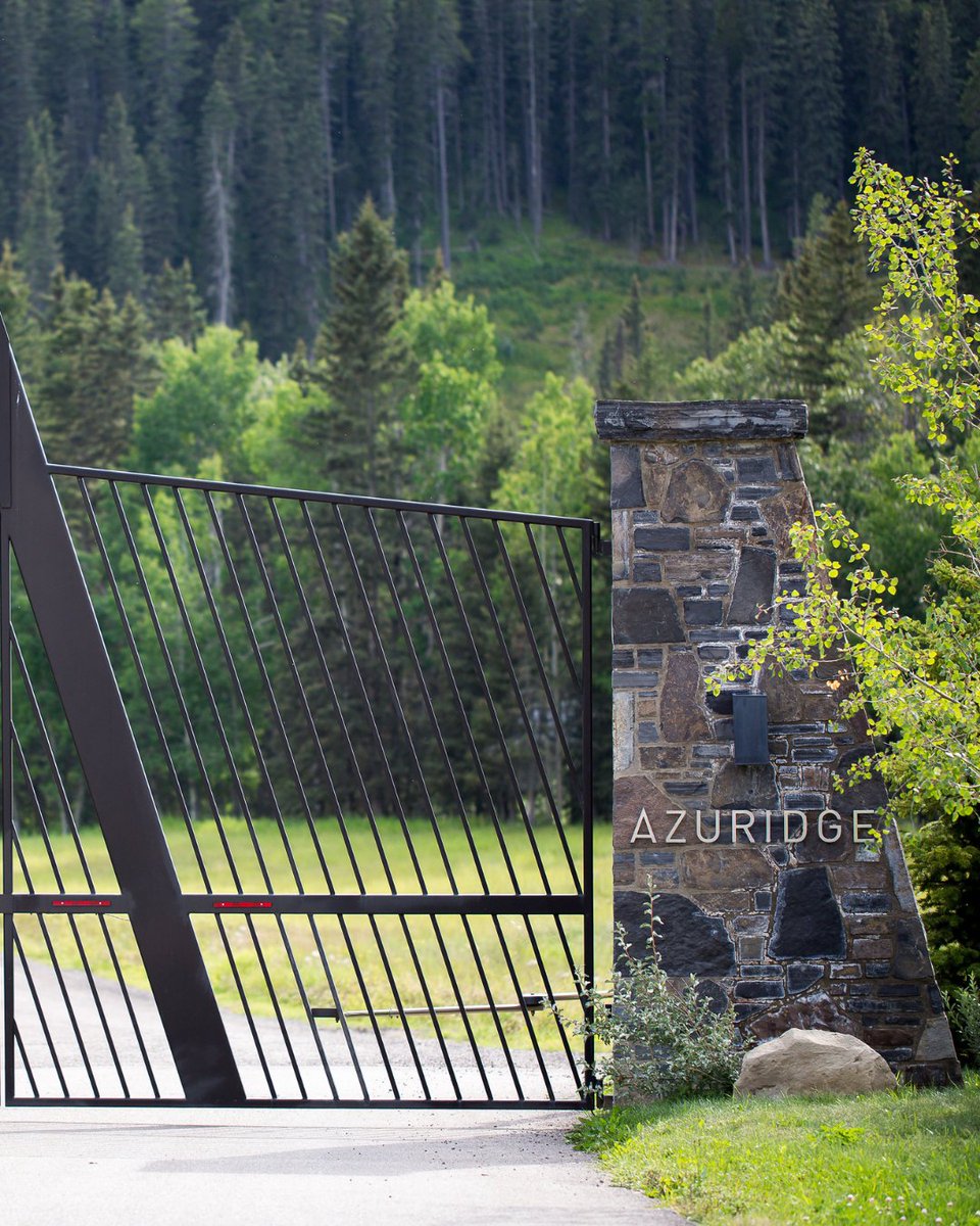 We're ready when you are.

Needing a weekend away to relax? You can call us at 403-931-0100 to book. 

See you soon! 

#atazuridge #azuridge #yychotel #calgaryhotel #yycnow #yycsummer