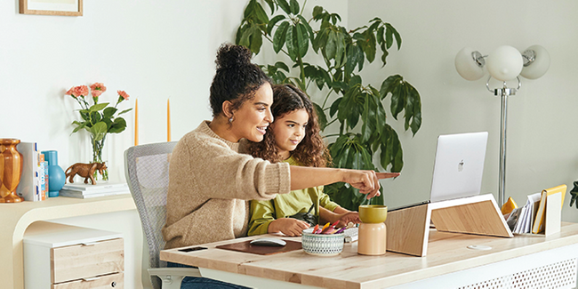 NCSC's tweet photo. Keep yourself and your family safe online with 6 simple steps #CyberAware

From passwords, online accounts and devices, we have cut down the jargon and focus on how to avoid falling victim to cyber criminals

https://t.co/rjI3CK7s0T https://t.co/h6JGVAojDK