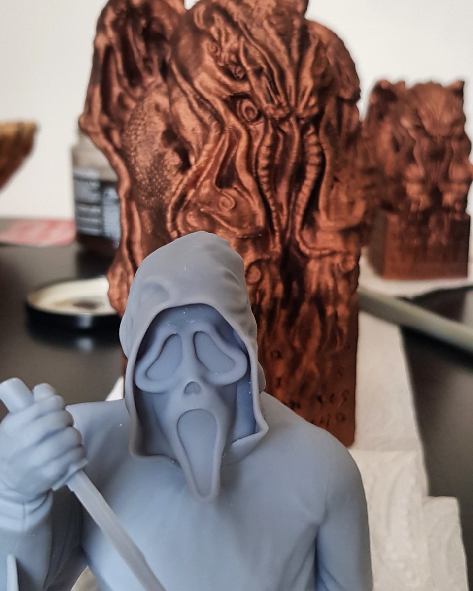 c3d_print's tweet photo. Some new orders being processed #cthulhu #ghostface #3Dprinting 
I might show the new model of the store next weekend ! ;) https://t.co/SFvZ4qlKTX