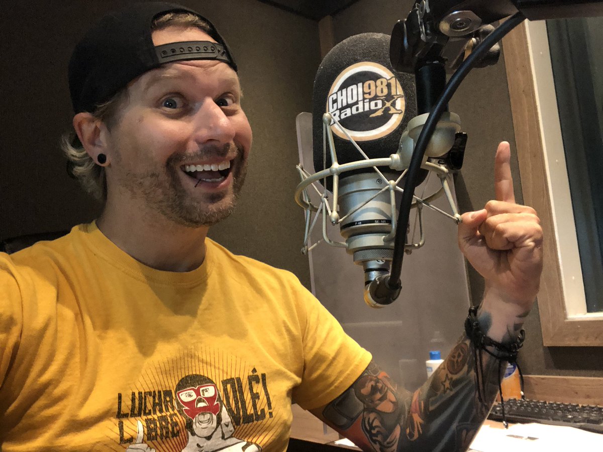 PeeWeeRadioDJ's tweet photo. Prรชt pour aller encourager notre @SamiZayn au @centrevideotron ce soir pour le #StunnerSunday โ๏ธ๐ https://t.co/G2Wax3T7St