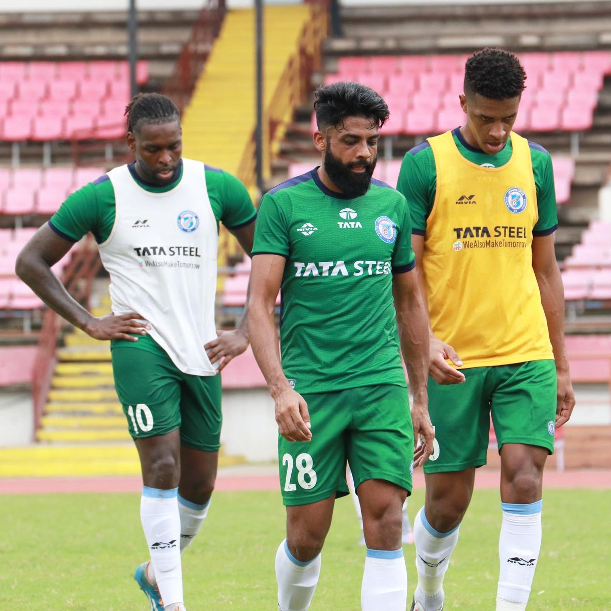 germansingh28's tweet photo. First day of my new journey.
Looking forward to the season.
@jamshedpurfc 🔴🔵
#jamkekhelo #joharmenofsteel #keepgoing #GS28 #wmk https://t.co/oJ3XnyUtGP