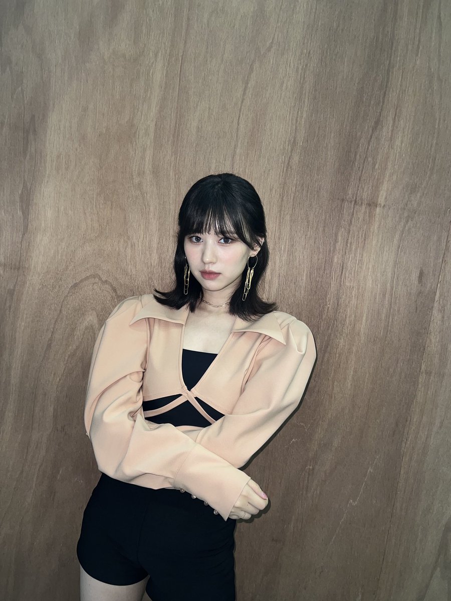 fns update • 08222022

“ good night❤️🌙 “

#ELLY #엘리 #WEKIMEKI  #위키미키