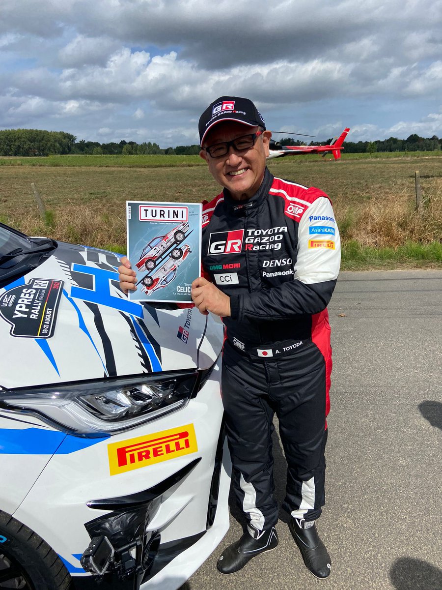 RevistaTurini's tweet photo. Pues parece que nuestro número 22, el especial @Toyota_Esp #Celica, le ha gustado a Akio Toyoda, el CEO de la marca japonesa… https://t.co/Y6GRtk62q0