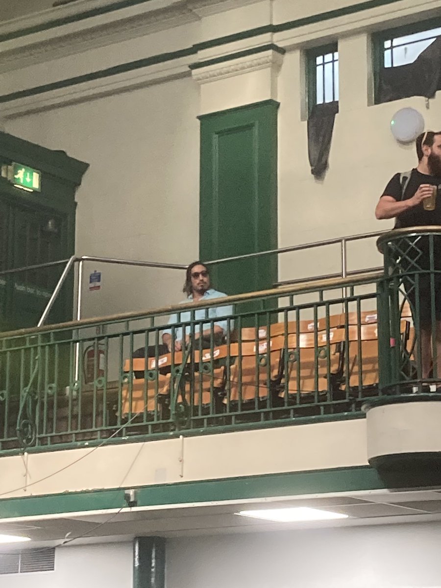 DpuizY's tweet photo. I found a wild @tsuji_njpw! Clearly scoping out the competiton with his CLEAN SWAG! #RevPro #RevPro10 #10YA #BritishWrestling #Legion https://t.co/ggzd7WT5oE