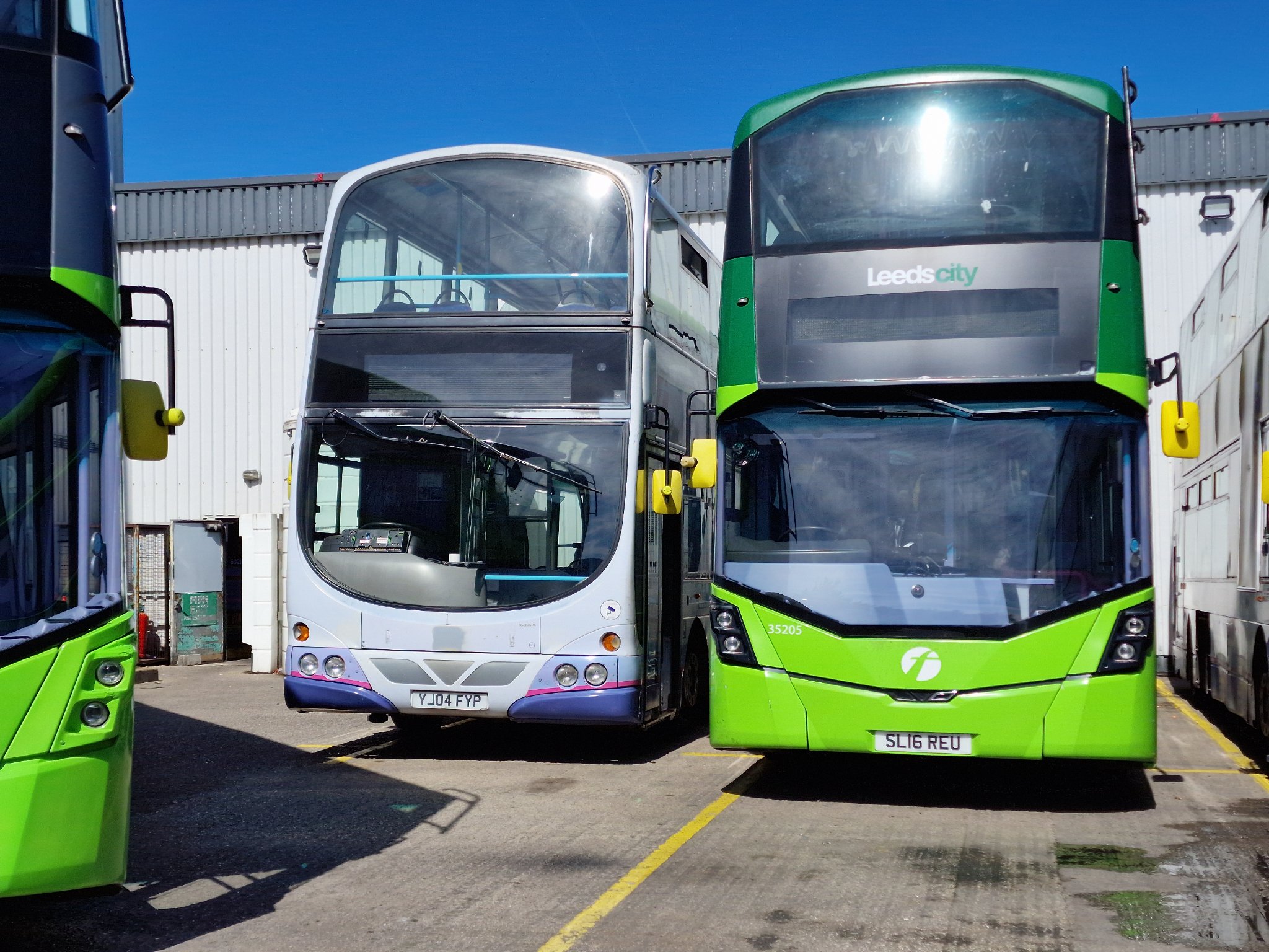 Buses In Depth On Twitter 32443 And 32451 Now Withdrawn At Bramley buses-in-depth-on-twitter-32443-and-32451-now-withdrawn-at-bramley