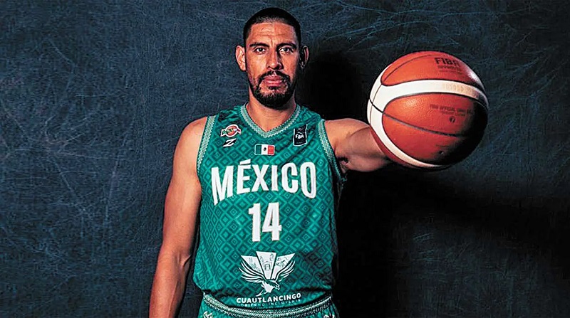Danielbm200's tweet photo. Ayer Gustavo Ayón anunció su retirada como jugador de baloncesto.

El pívot mexicano de 37 años y 2.08 metros, tuvo una fructífera carrera en la Liga ACB jugando en Fuenlabrada y Real Madrid. También le avalan 135 partidos disputados en la NBA.

Foto: @DiariodeMorelos https://t.co/K9eD0xWIRo