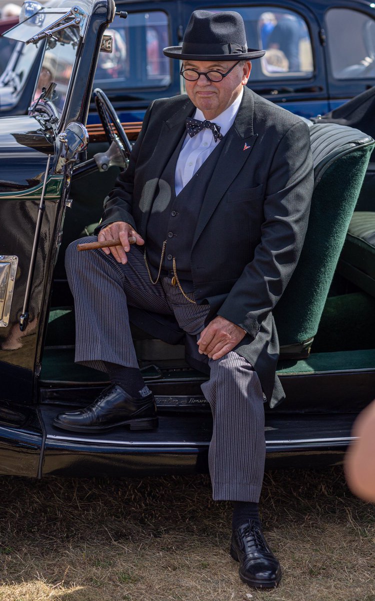 What an absolutely joyful event, great to see so many enjoying themselves in the sunshine. <a href="/LythamLifeStyle/">Lytham & St Annes (love where you live & visit)</a> <a href="/VisitLancashire/">visitLancashire.com</a> #lytham1940s #lytham