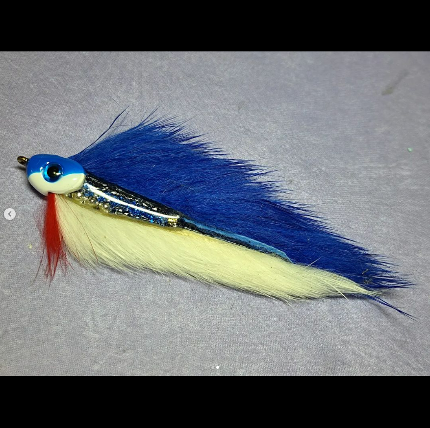 Saltwateronfly's tweet photo. Sweet Double Bunny Pattern
@electric_tyer
Hardside Double Bunnies:
Blue over White size 4 and 6.

#hardsidedoublebunnies #doublebunnyfly
#rabbitflies #streamers
#classicstreamers
#junglecatcustomflytying
#provenpattern https://t.co/10DKWOzGuL