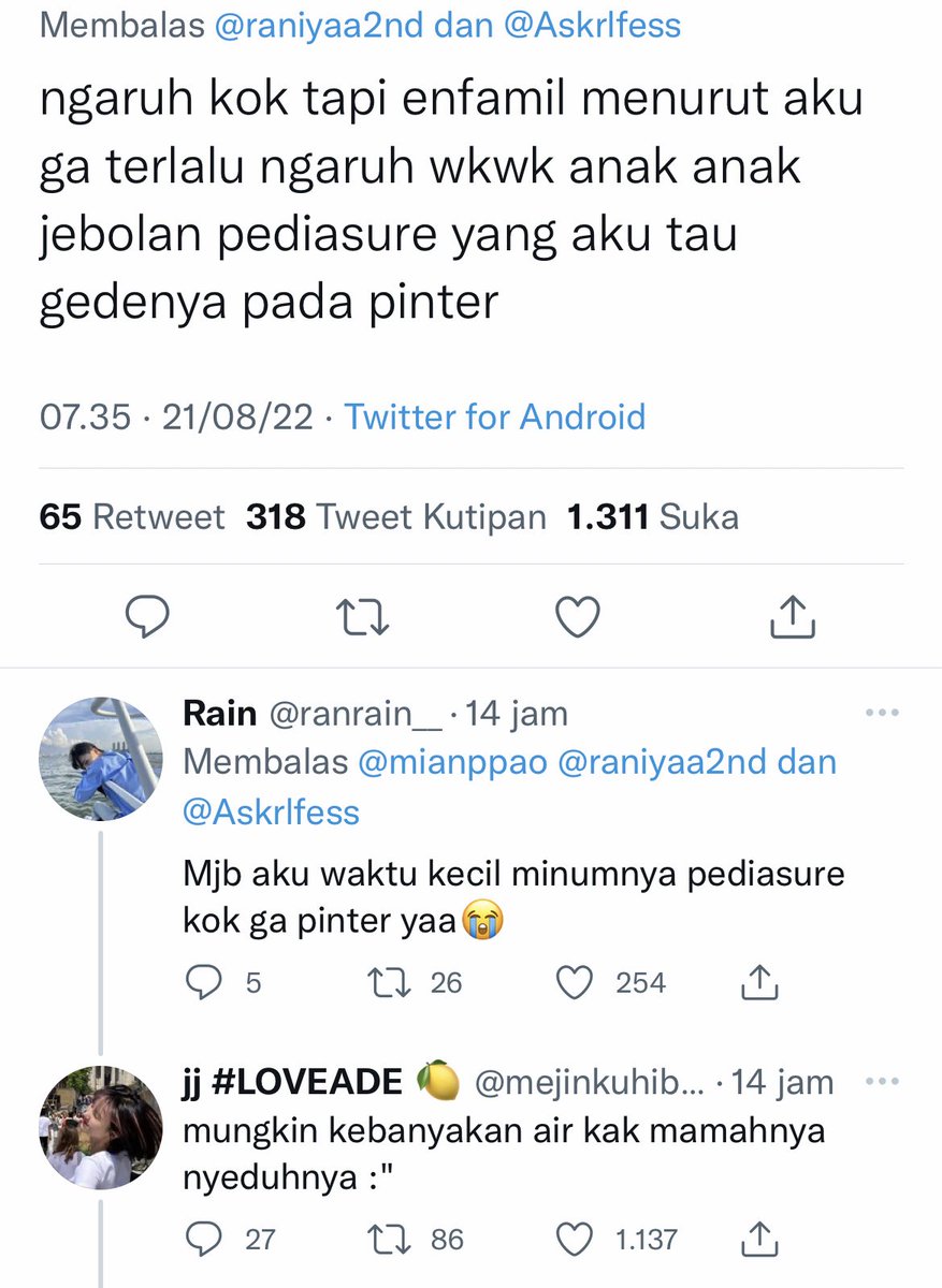 sukaskincarean's tweet photo. HAHAHAHAA NGAKAK BANGET 😭 https://t.co/AhIuTrdcWi