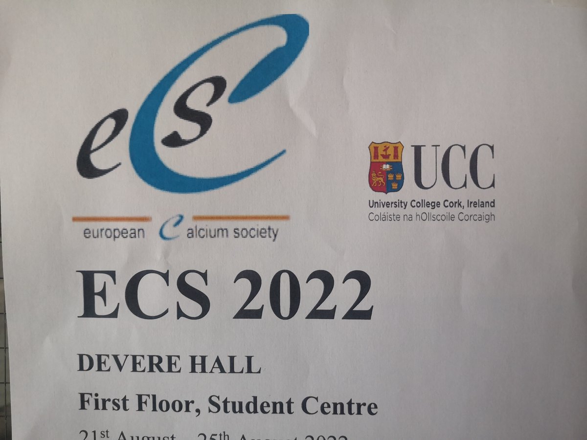 BarbaraDoylePre's tweet image. Dr John Mackrill @UCC  opens #ECS2022 @EuroCalcium @MackrillJohn @LMCSLeuven welcoming &amp;gt;130 international delegates to sunny Cork @Conference_Cork Looking forward to sessions including talk from @InduArun21 who will present our @scienceirel funded research @jfcryan