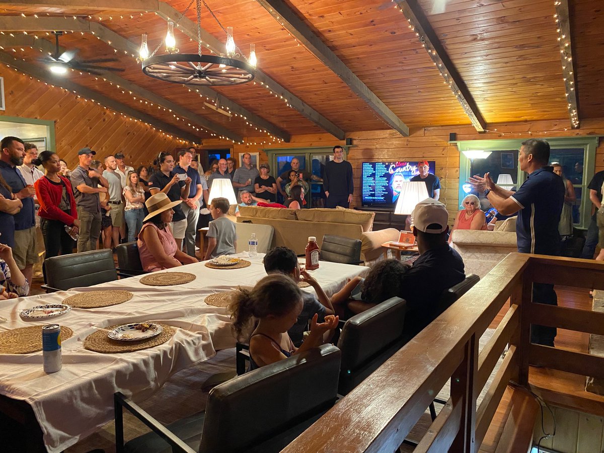 HungCao_VA's tweet photo. Excellent event last night with the @LoudounYRs. This passionate group is ready to play a pivotal role in this election, and we can’t flip #VA10 without their help! #CaoForCongress https://t.co/yphJVNrSKd