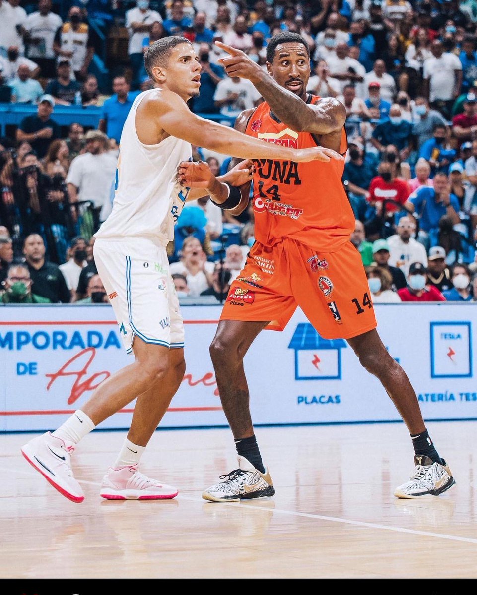daniel_cuascut's tweet photo. VAQUEROS CAMPEONES BSN 2022 (💍💍)  @VaquerosBSN https://t.co/USf2bXHAiM