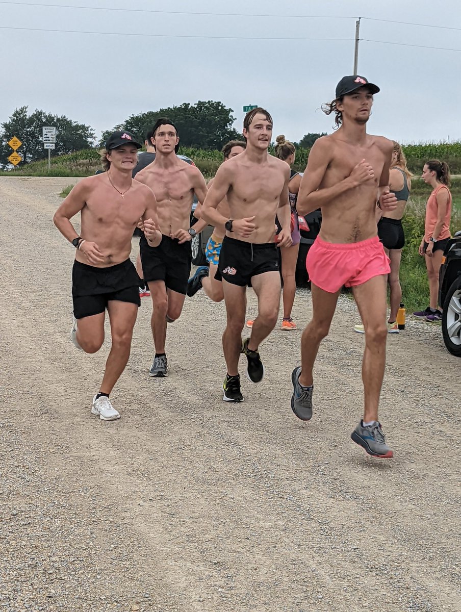 Wartburg XC/TF tweet media