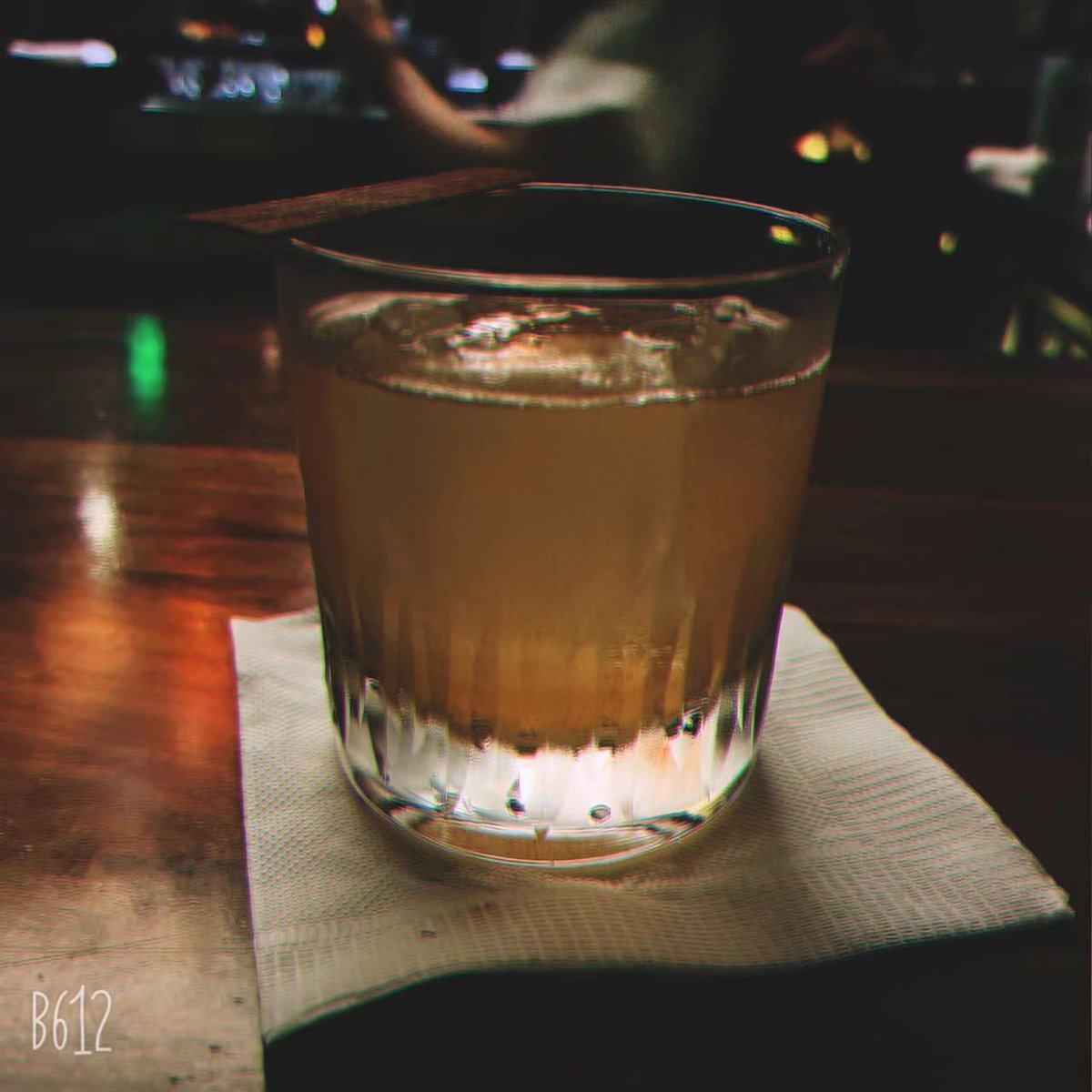 (很难喝而且还要一百块一杯）