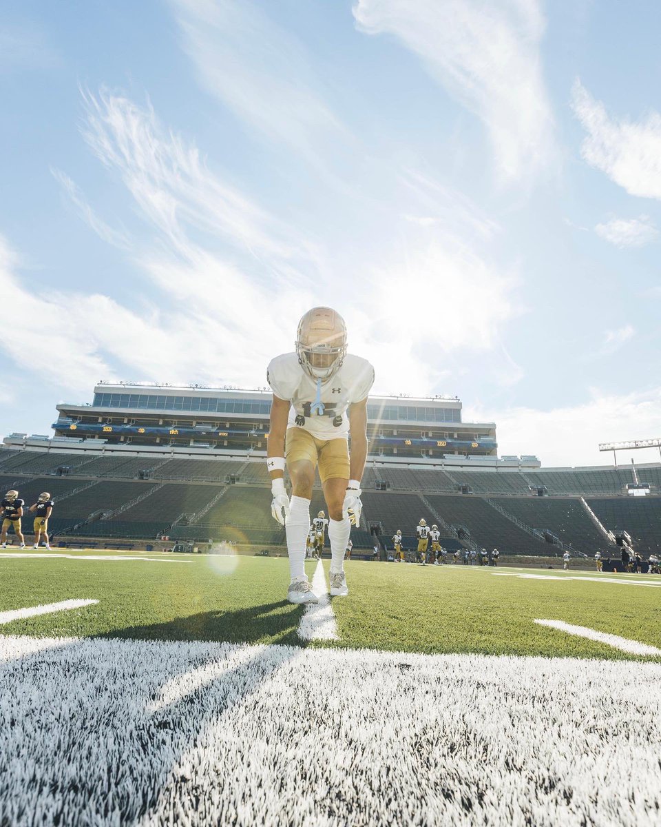 NDFootball's tweet photo. almost time

#GoIrish https://t.co/J6gqibvlQ1