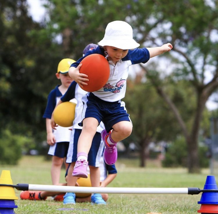 Play is a serious business‼️Build cognitive, social, emotional and physical skills with Rugbytots Stellies. #rugbytots #rugbytotsfamily #rtmorefun #stellenbosch