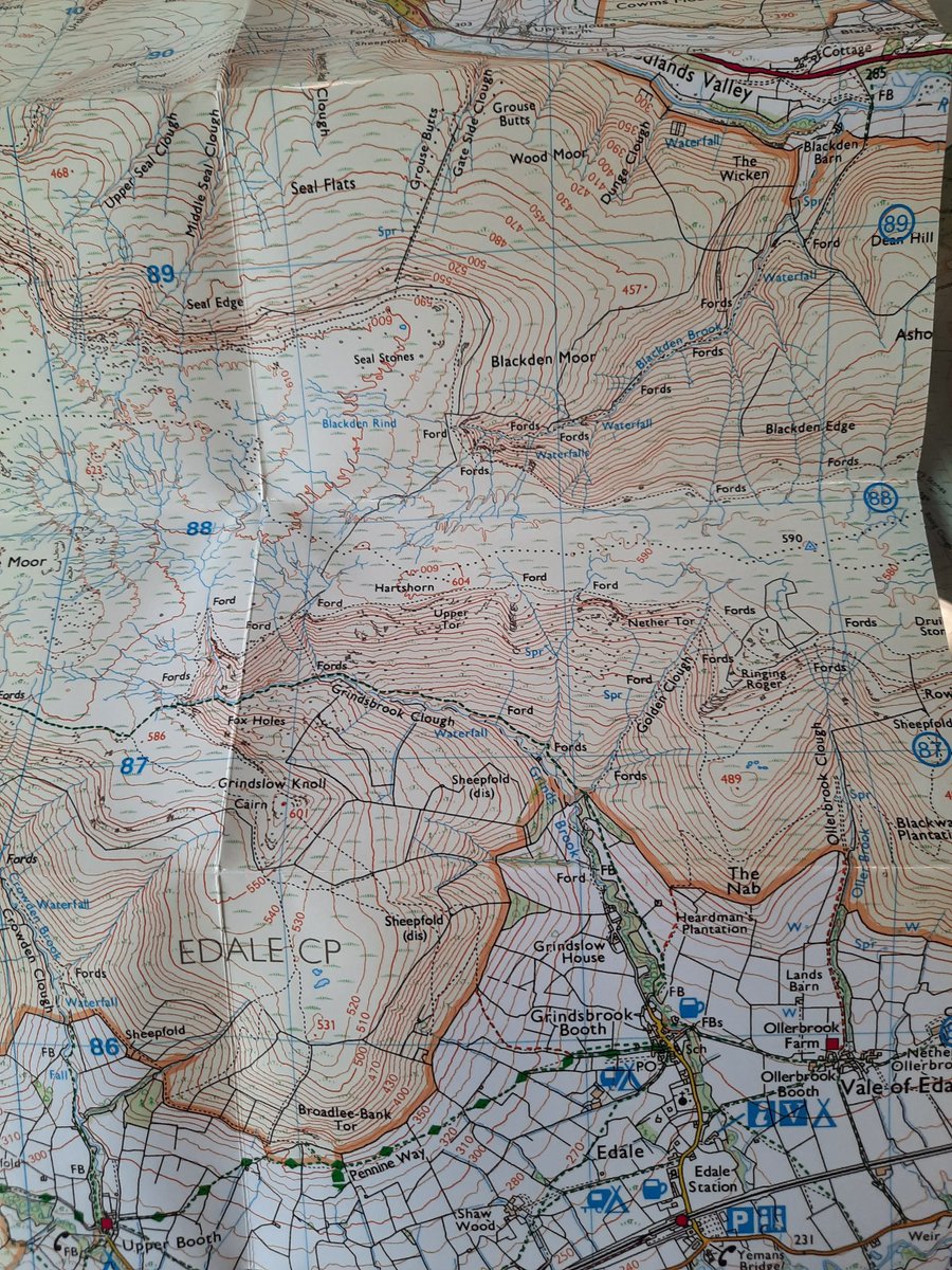 suefiz_pope's tweet photo. You gotta love a place with lots of contours!! #AHPsActive 2nd good long walk of the weekend and 2nd session for me today! #outdoorlife #armyphysio https://t.co/1HKB0SCWzx