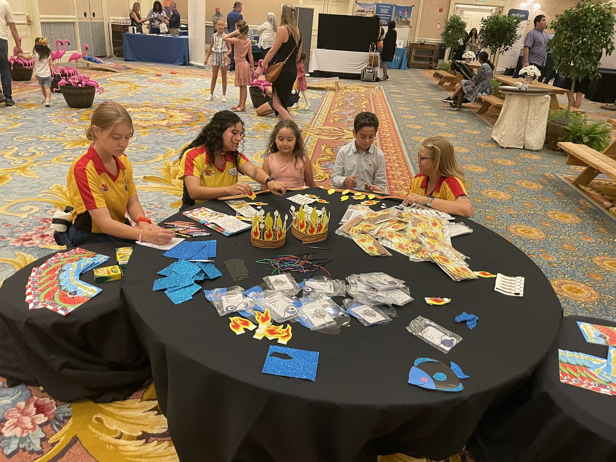 Phenomenal time at <a href="/FloridaACC/">Florida Chapter ACC</a> connecting with fellow cardiologists who are passionate in their fields! Loved how inclusive of our families the chapter was! <a href="/ACCinTouch/">American College of Cardiology</a> A truly unique experience!