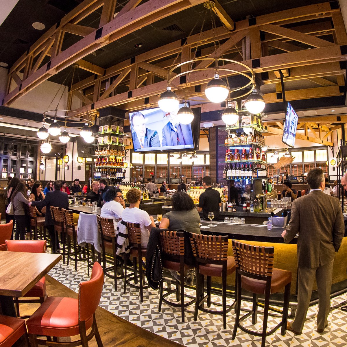 Guy Fieri's Foxwoods tweet media