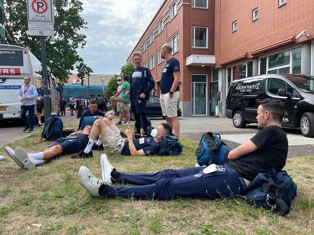soudalquickstep's tweet photo. When you and your mates are waiting for the bus to take you home after a weekend at Tomorrowland 😁 https://t.co/jIx6af8IMy