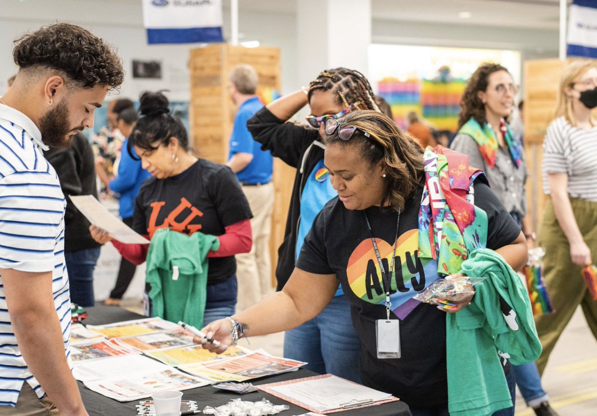 The LGBTQr Code tweet media