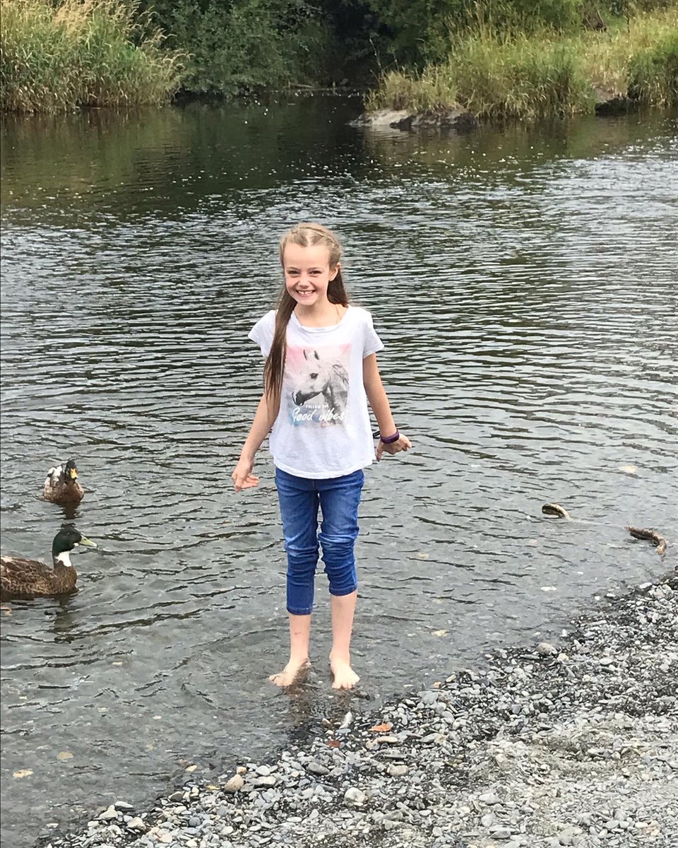benji_alyssa's tweet photo. We’ve just been paddling in Llanrwst and saw an eel too!!! Also, saw @NorthWalesFire whizz through too … we’re sure Sam Tan was driving 😉 #llanrwst #samtan #eel #paddling #cymru🥰 https://t.co/xPBnrMEZaX