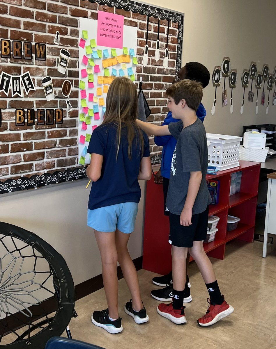 MrsGordonKMS's tweet photo. 3 days into the year and we have already had some great conversation about class norms and impressive problem solving! Way to go 6th graders! @KarrerMS #bettertogetherDCS https://t.co/n7SNRYQFFU