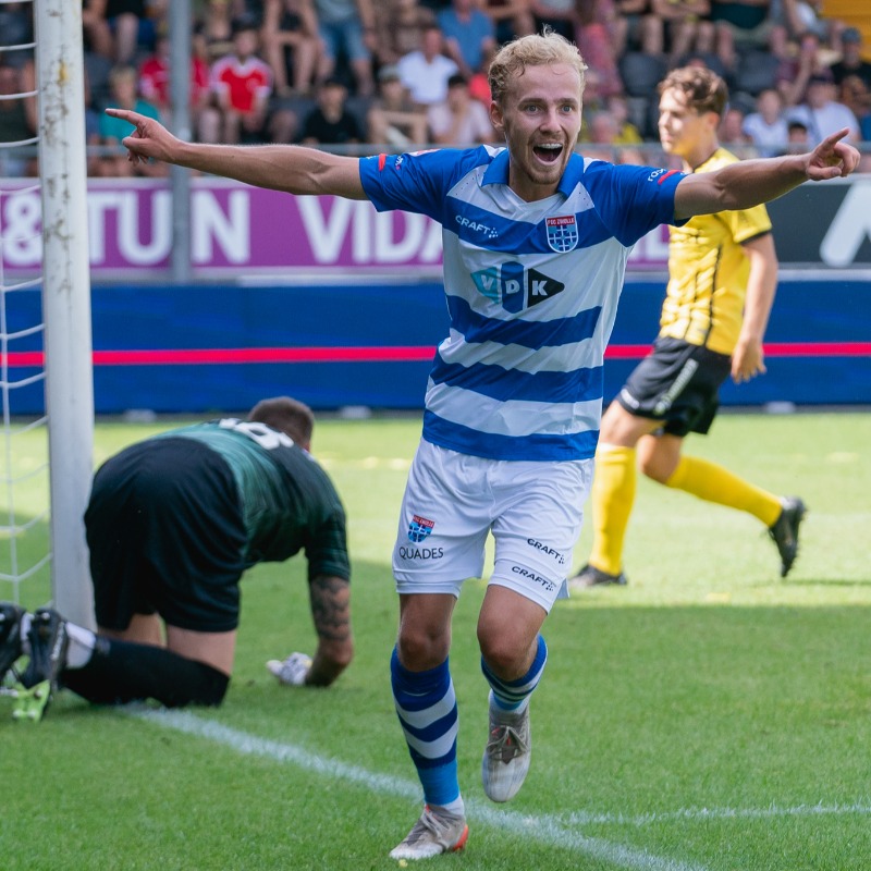 PECZwolle's tweet photo. Samenvatting VVV-Venlo - PEC Zwolle (0-4)

#vvvpec #peczwolle #desespereertnimmer