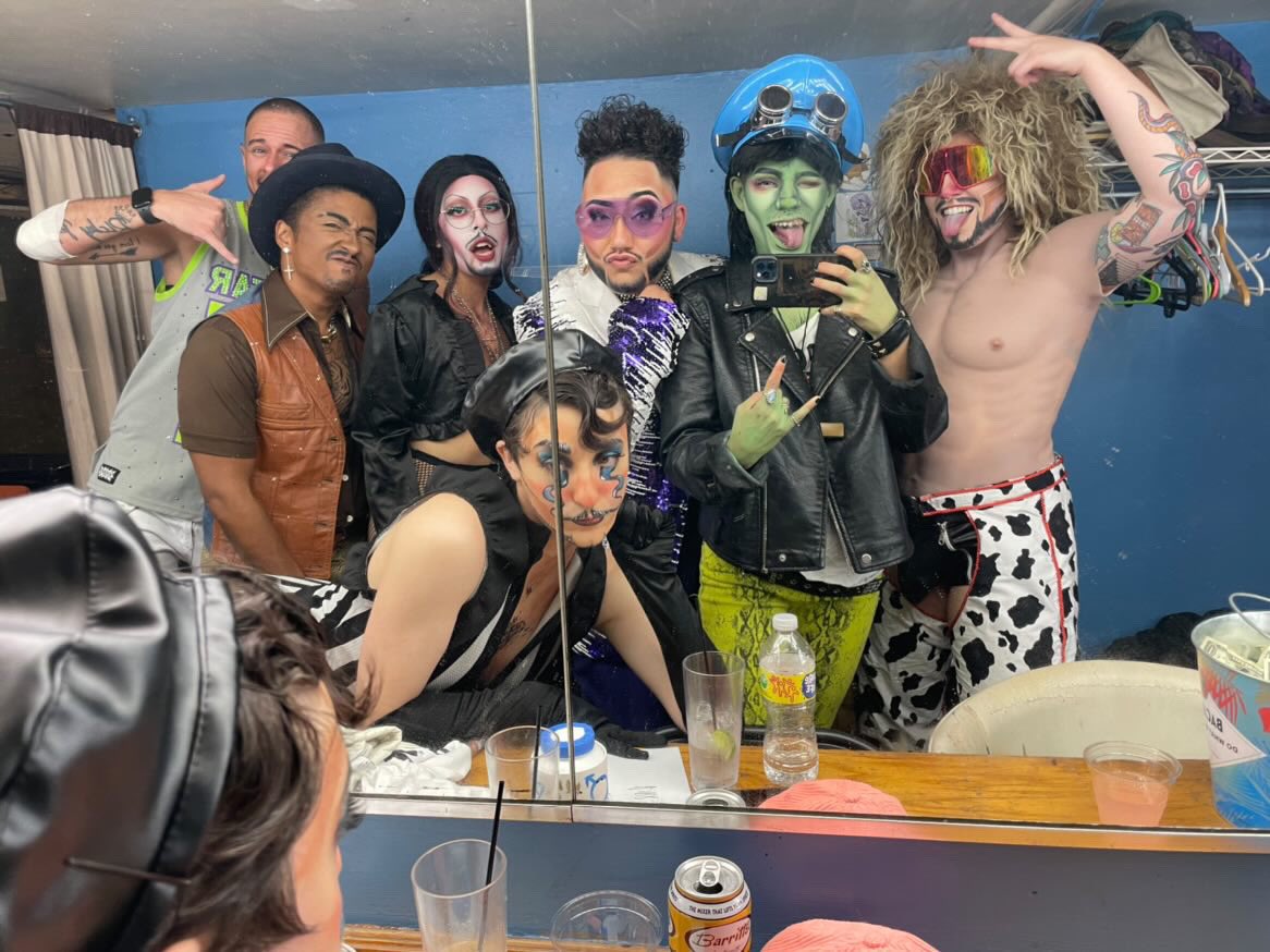 Tender_oni's tweet photo. DRAG KINGS https://t.co/UvHk0Q8ft3