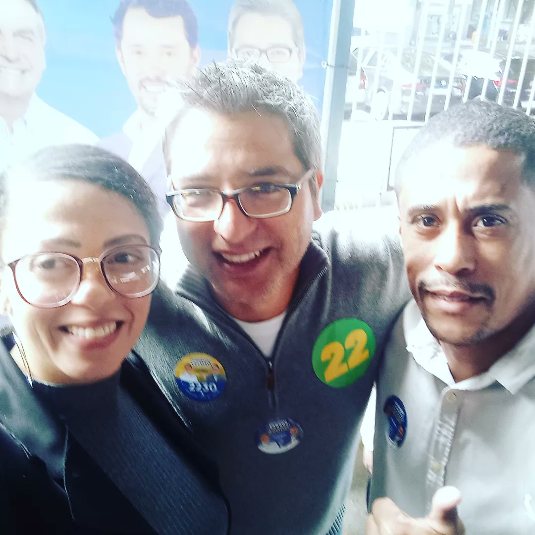 micheleflamengo's tweet photo. Hoje tarde gostosa com pessoas comprometidas com o povo!
Lançamento da campanha a candidato estadual #DrBernardo 22000 #plrj juntos com @carlosfportinho  senador e Cia #Juntossomosfortes https://t.co/BXyadD1Ia9