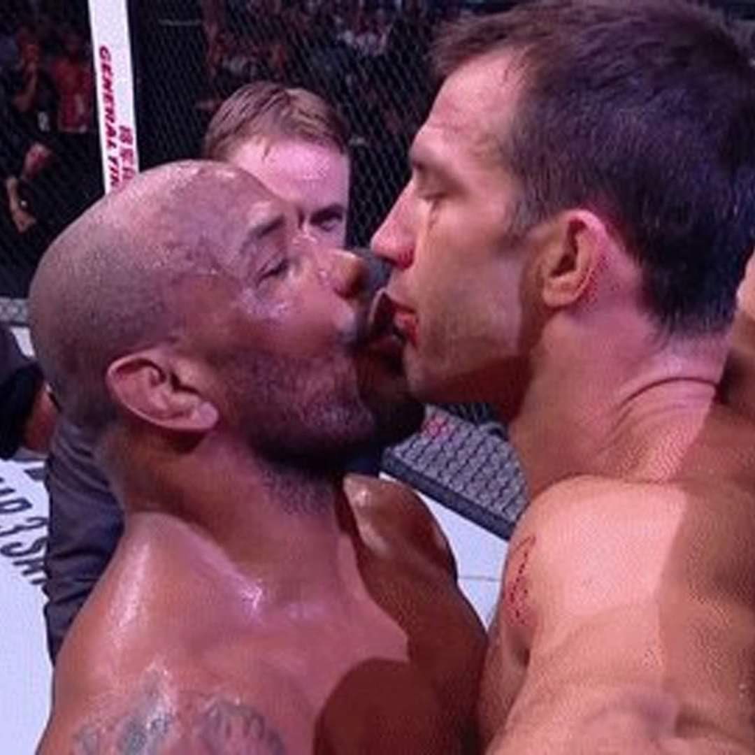 BorrachinhaMMA's tweet photo. When I started training for MMA that was very different moment 😂 I really don’t know what’s happening 🤷‍♂️ https://t.co/ZWMlMspyqi