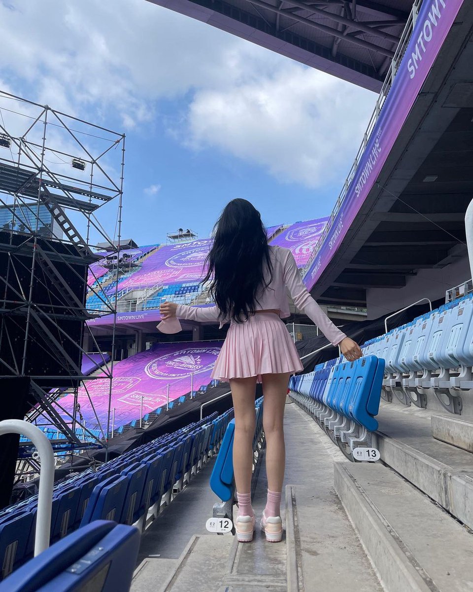 tiffcnyr's tweet photo. Summer feels like home this year.🌞 https://t.co/ZRWIMXIgB2