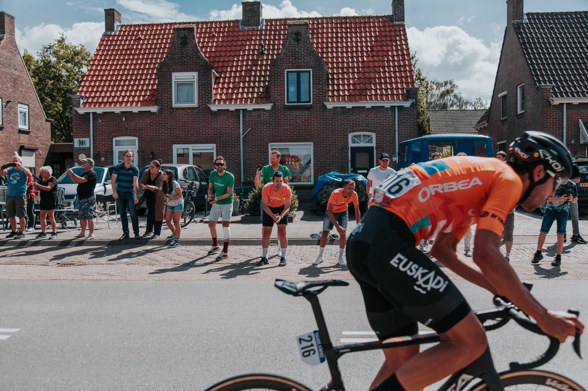 hzubeldia's tweet photo. Sixth day. Doei-doei Nederland. Good bye Holland.

@etxeondo_ @TrekBikesSpain  @RullensMade https://t.co/EX09QyUHCh