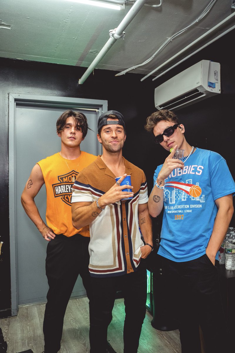 DREAM TEAM 🎸🎤🥁 Boston tonight