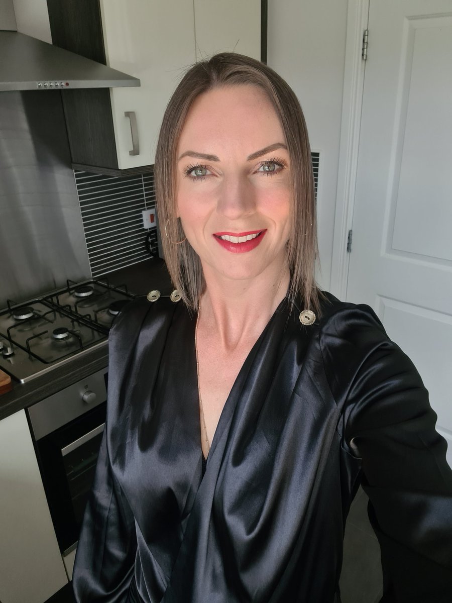 KayrenMacP's tweet image. 💄💋👌🏻
#lovetropic #Guavaberry