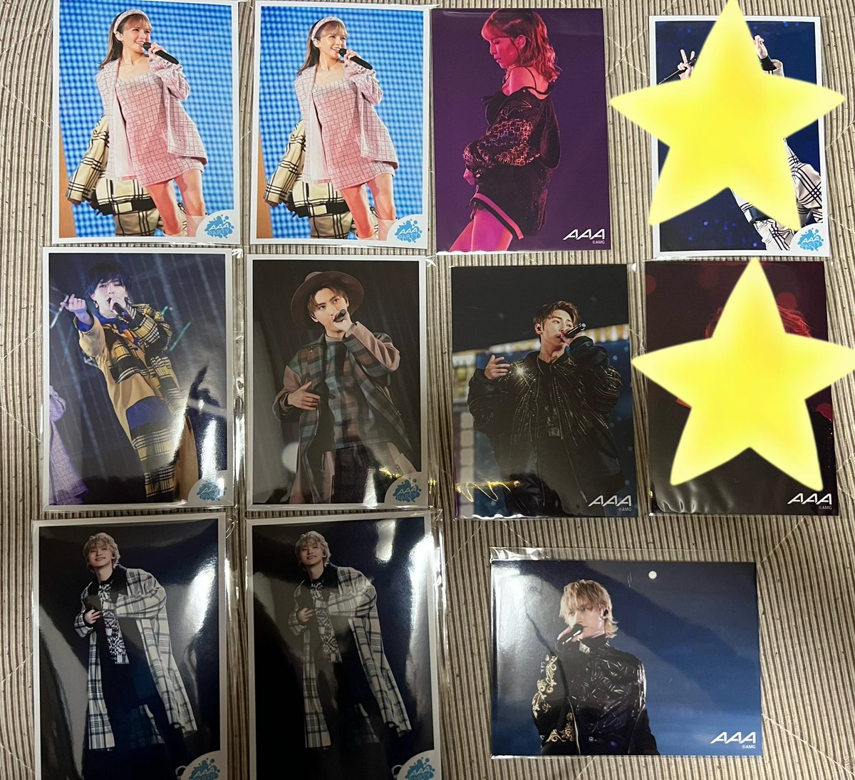 AAA_s26_'s tweet photo. 【 交換 】AAA GURUポン

譲) 画像1

求)画像2の♡
      定価+送料(PayPay＞メルカリ)

現物のみの交換希望
郵送での希望

お気軽にお声かけください
よろしくお願いいたします🙇‍♀️ https://t.co/W7VF9ZkKeG