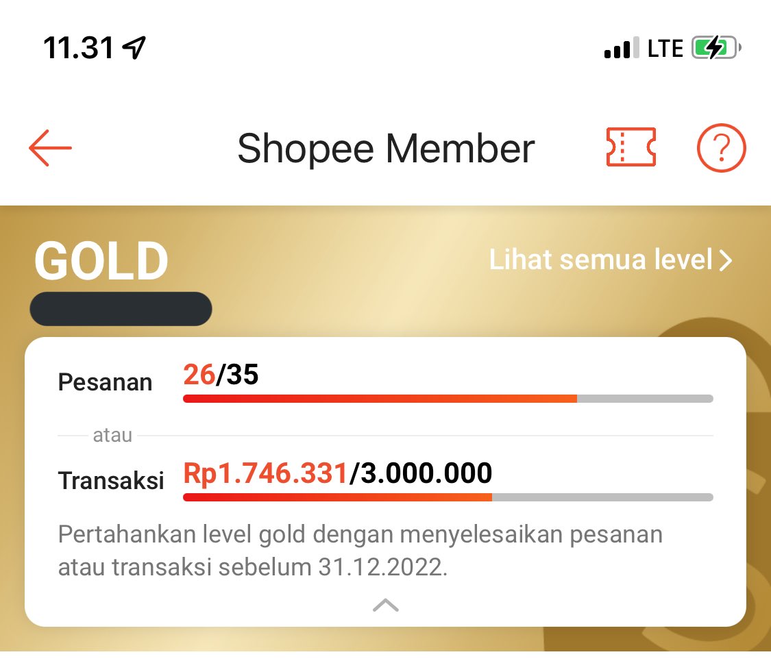 73n0_lee's tweet photo. @sbtcon Downgrade soalnya kmrn juni kurang 4 paket lg biar tetep platinum🤣 https://t.co/c4uNZJdrm9